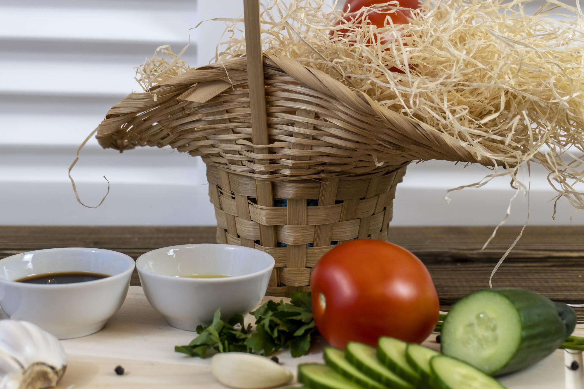 Set di ingredienti selezionati su bancone